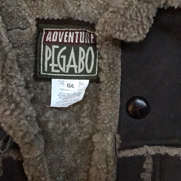 Brown Shearling Vest - Picture 3 of 8